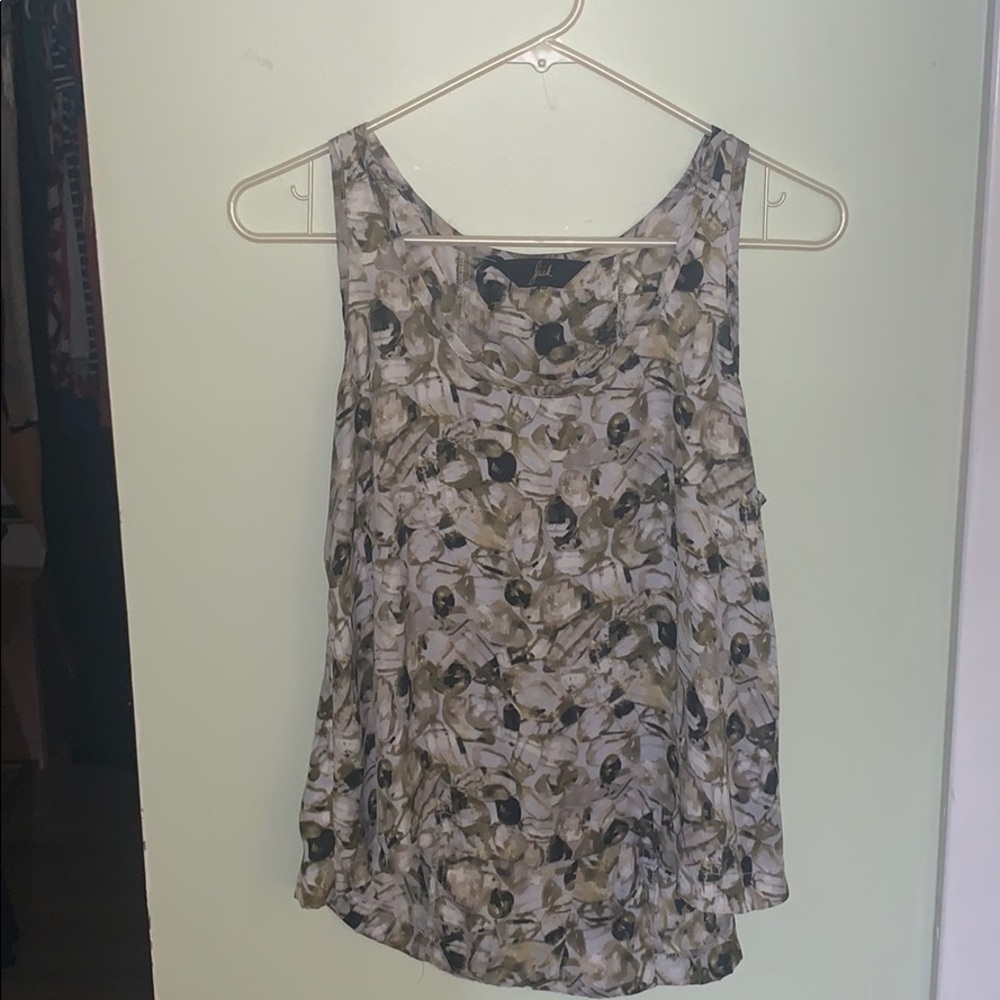 Open back tank